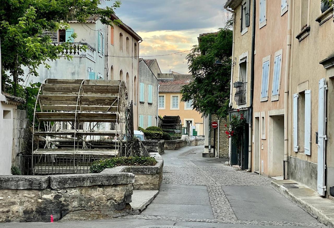 Quai Du Felibre Apartment L'Isle-sur-la-Sorgue Luaran gambar